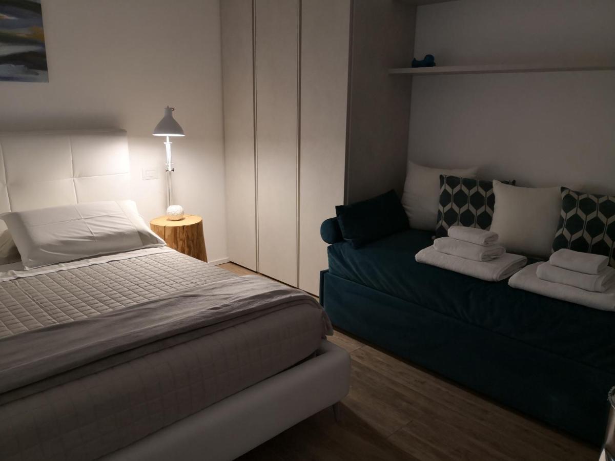 B&B Le Farfalle San Felice del Benaco Luaran gambar